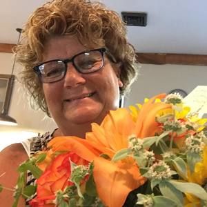 Meet your Posher, Cathy